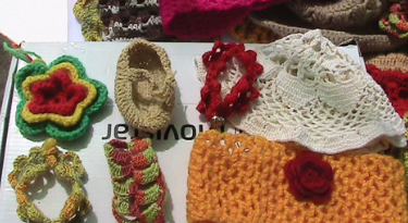 Centros de madres y talleres laborales