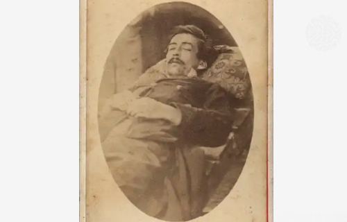 Guerra del Pacífico: aparece foto del hombre bajo la lápida